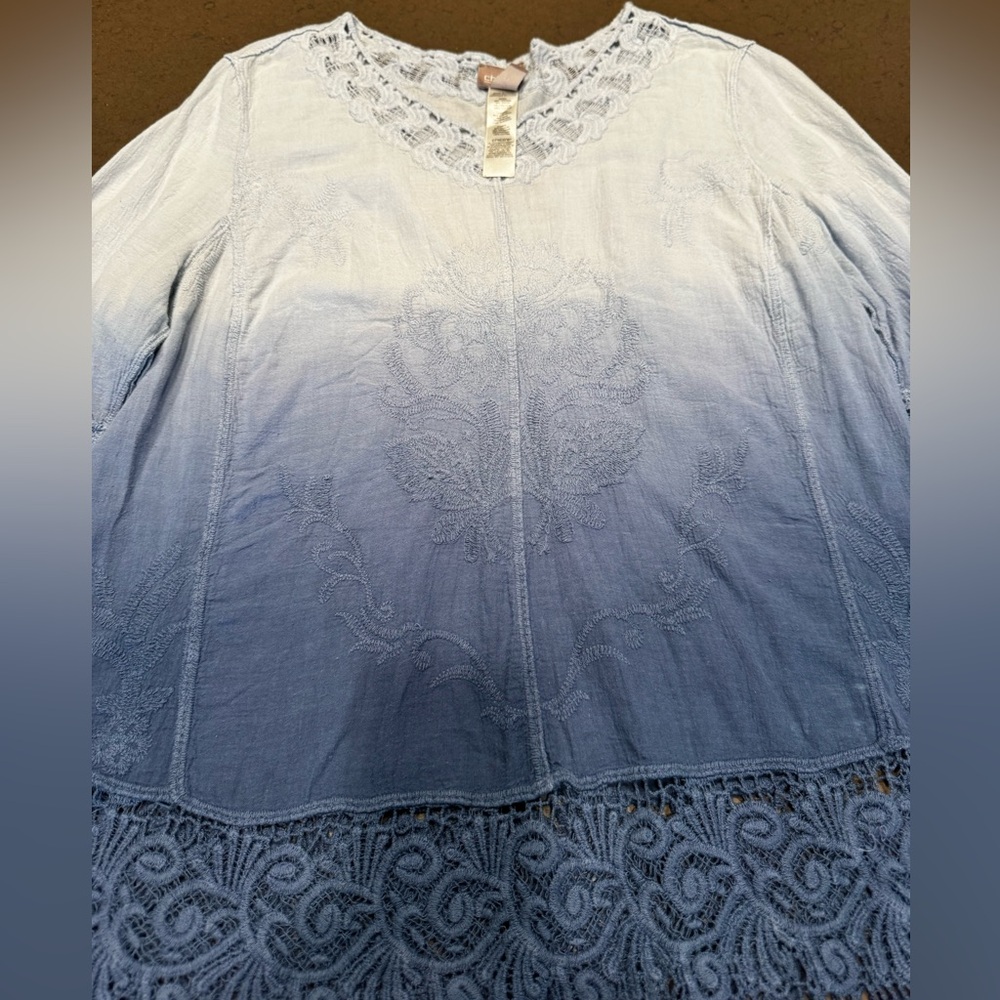 Chicos Gauze & Embroidery Top in Blue Ombre Sz: 3 - Picture 3 of 11